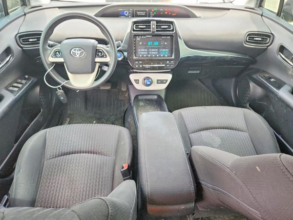 2017 TOYOTA PRIUS