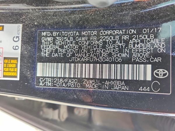 2017 TOYOTA PRIUS