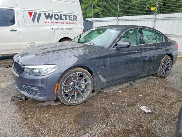 2018 BMW 530E