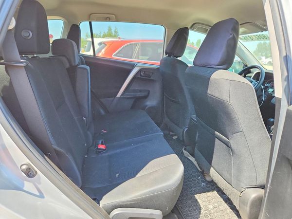 2015 TOYOTA RAV4 LE (X Grade)