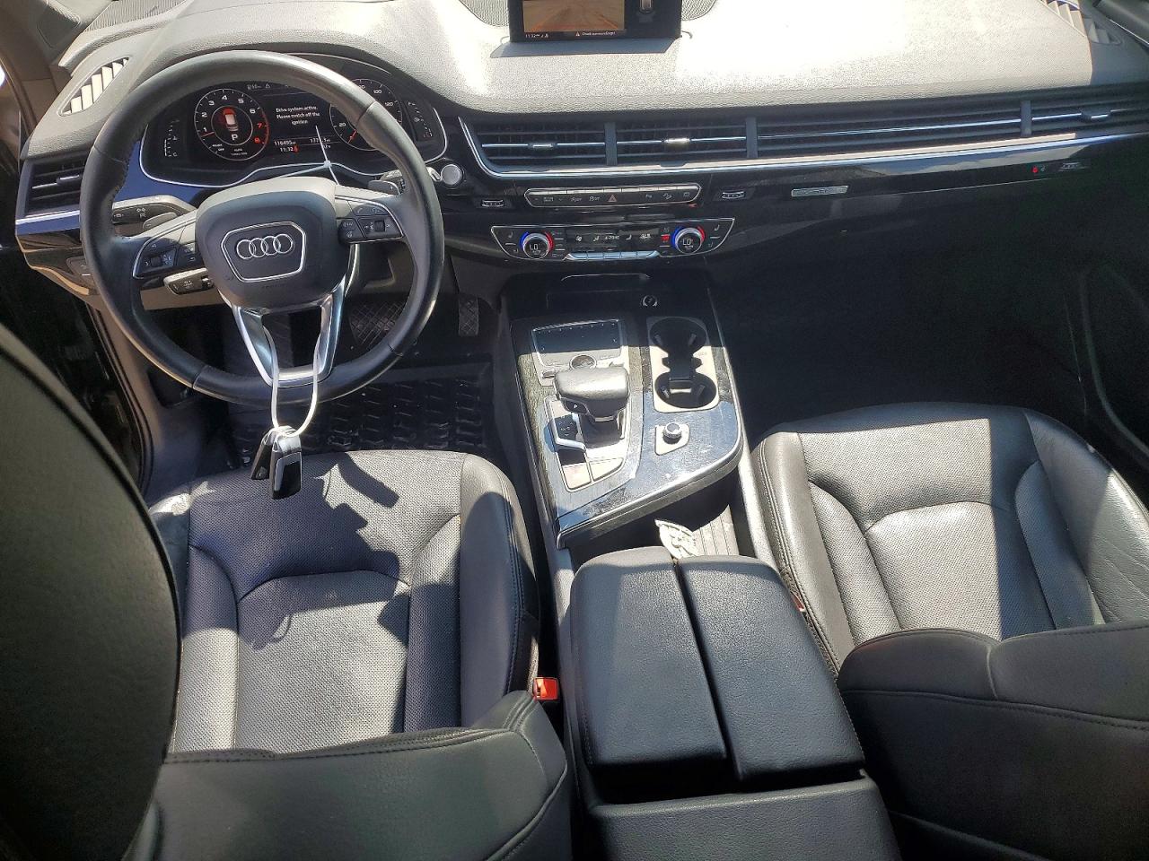 2018 AUDI Q7 quattro Prestige