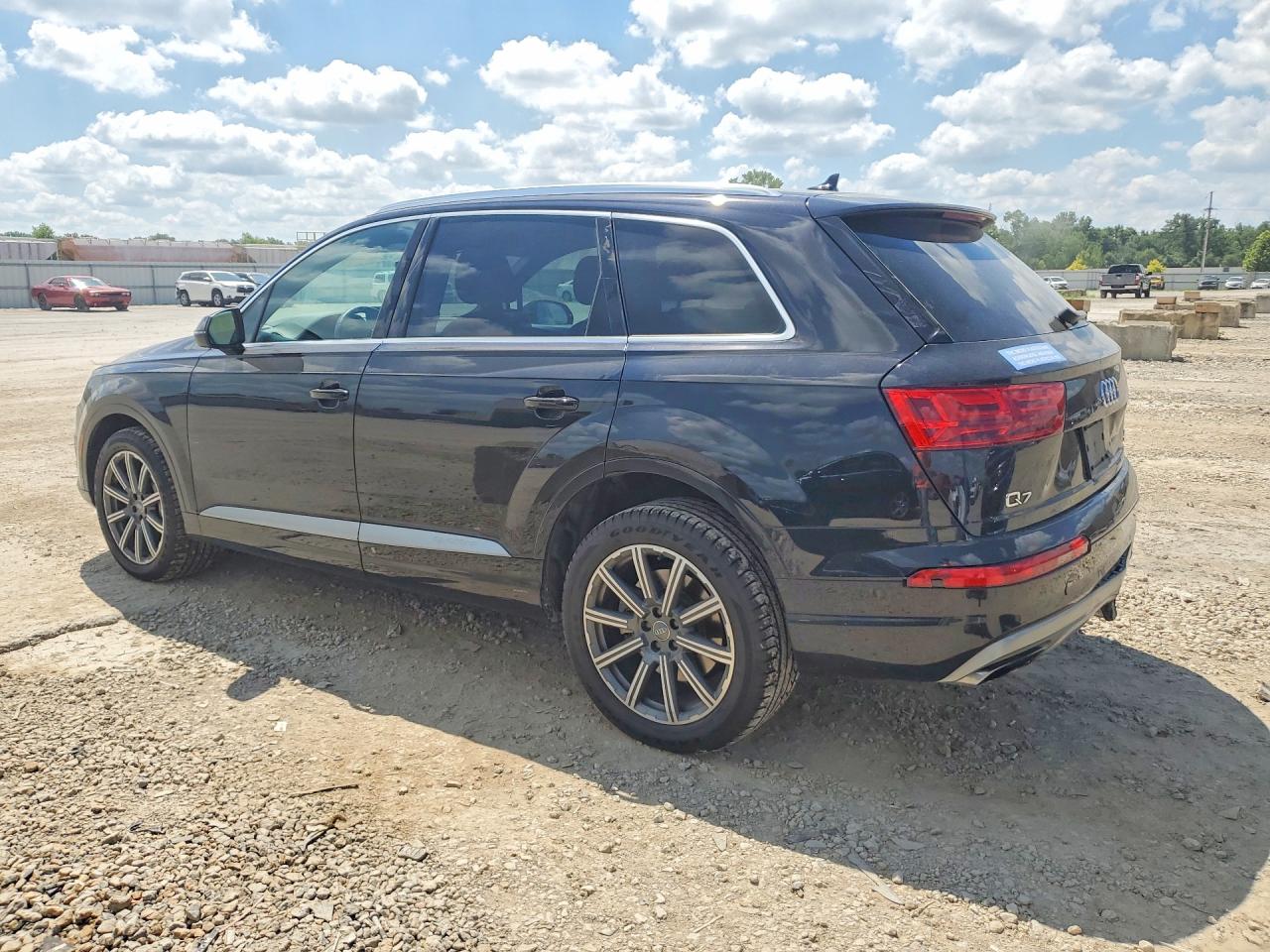 2018 AUDI Q7 quattro Prestige