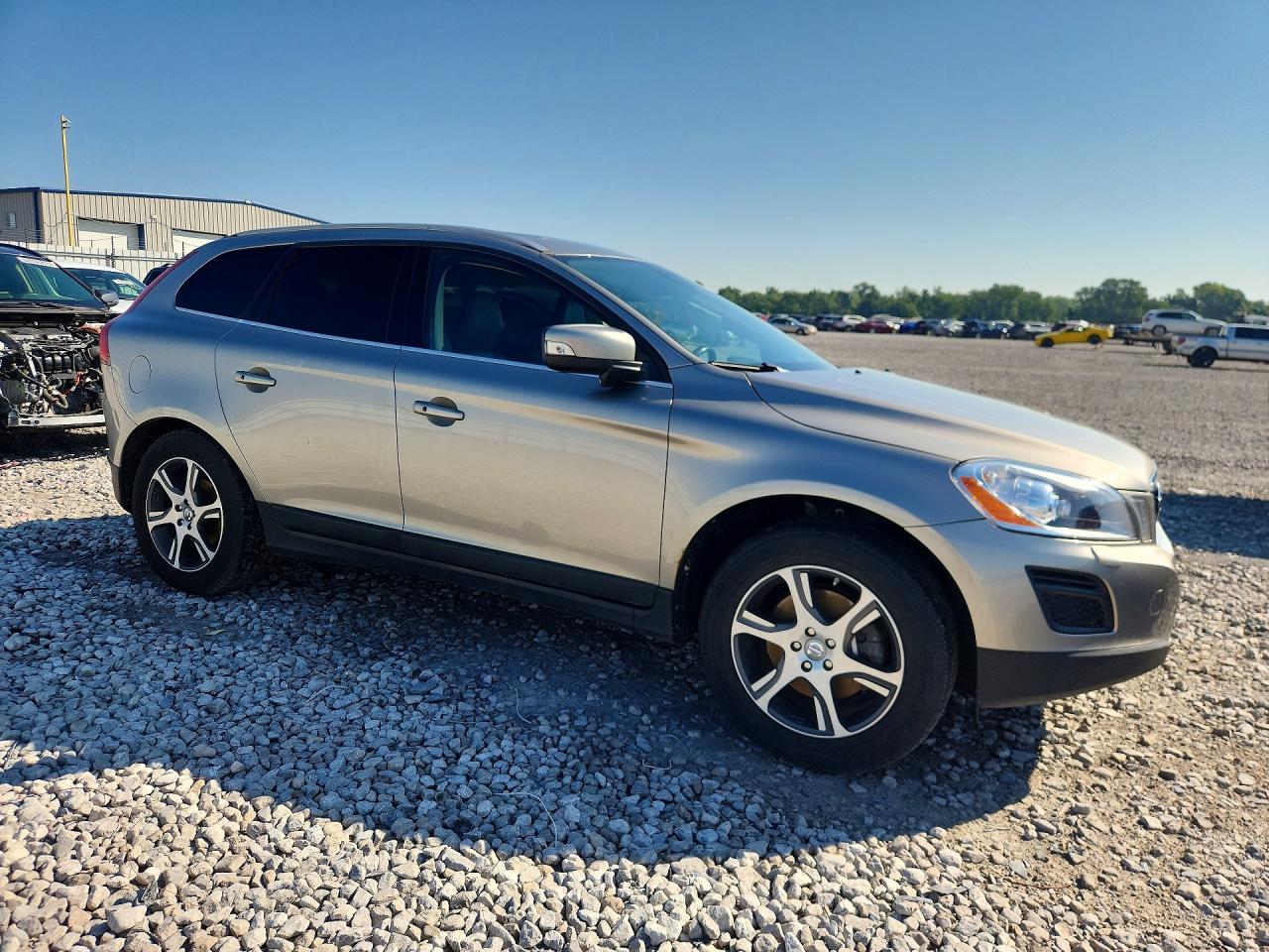 2013 VOLVO XC60
