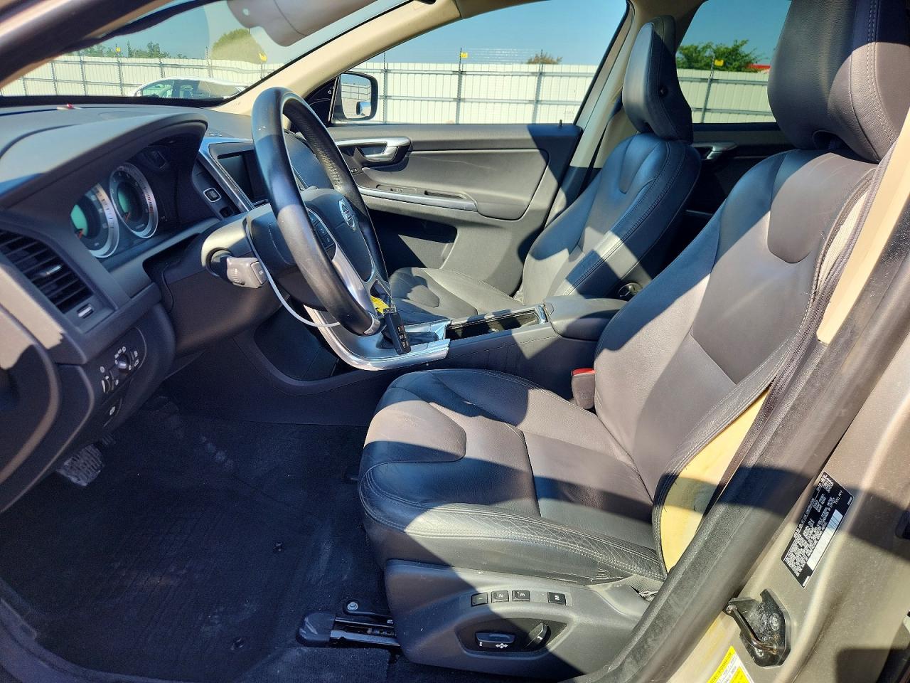 2013 VOLVO XC60