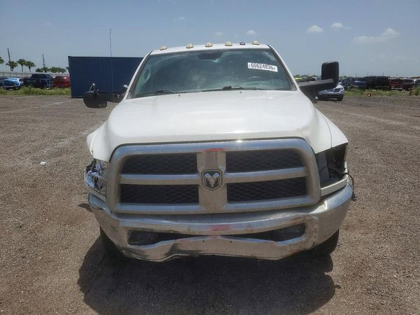 2018 RAM 3500 ST