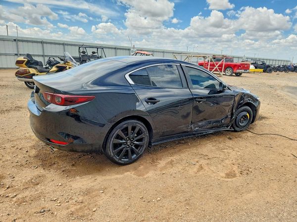 2025 MAZDA 3 Select Sport Package