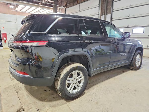 2023 JEEP GRAND CHEROKEE LAREDO 4X4