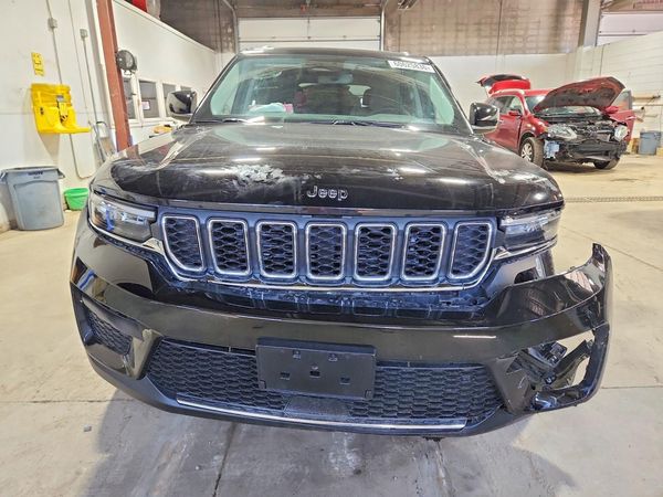 2023 JEEP GRAND CHEROKEE LAREDO 4X4