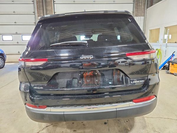 2023 JEEP GRAND CHEROKEE LAREDO 4X4
