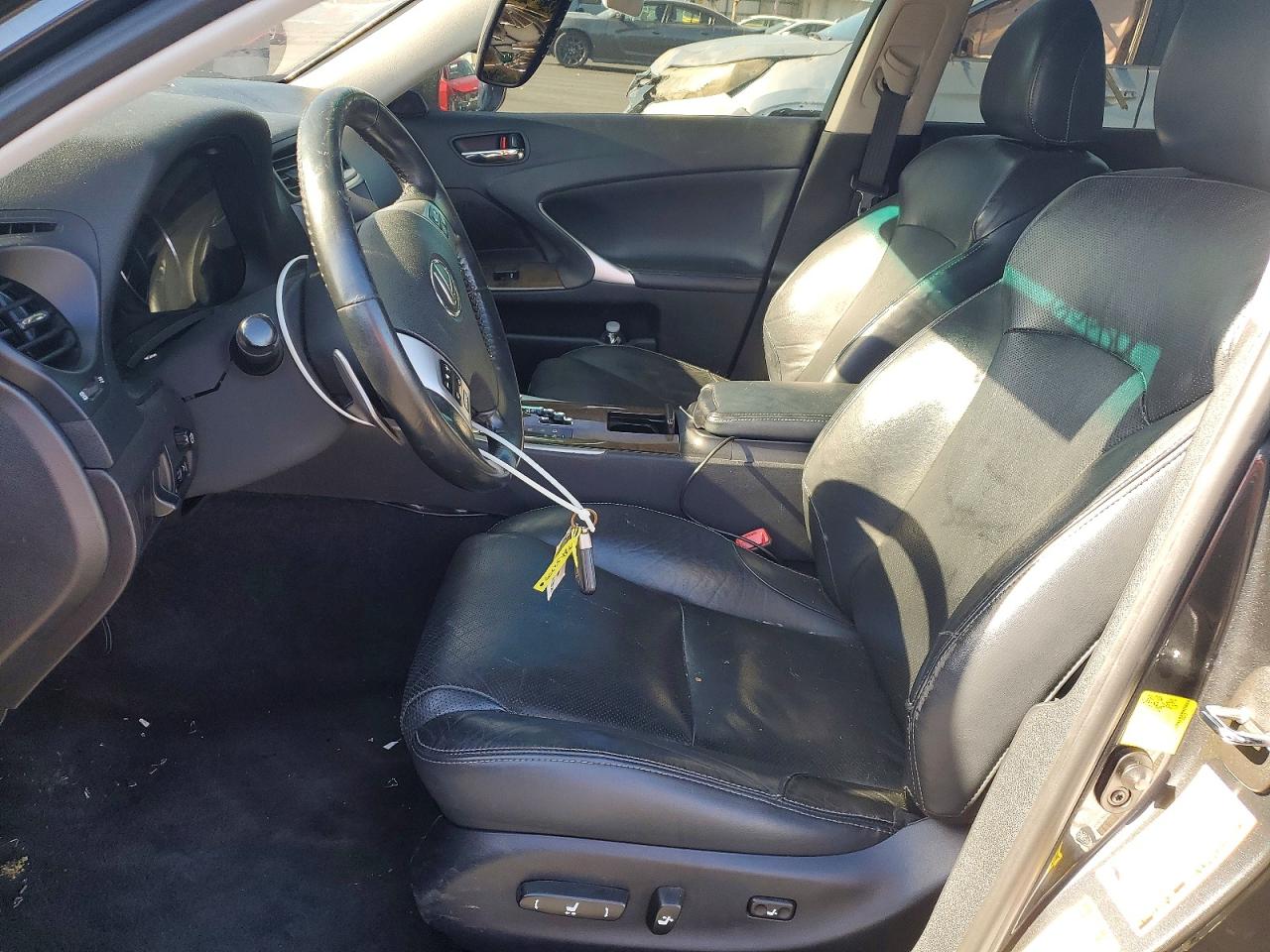 2011 LEXUS IS 250C
