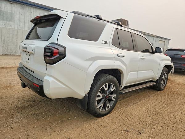 2025 TOYOTA 4RUNNER