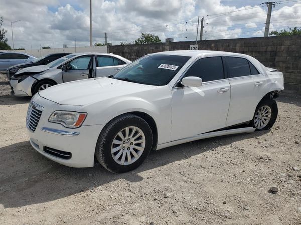 2014 CHRYSLER 300