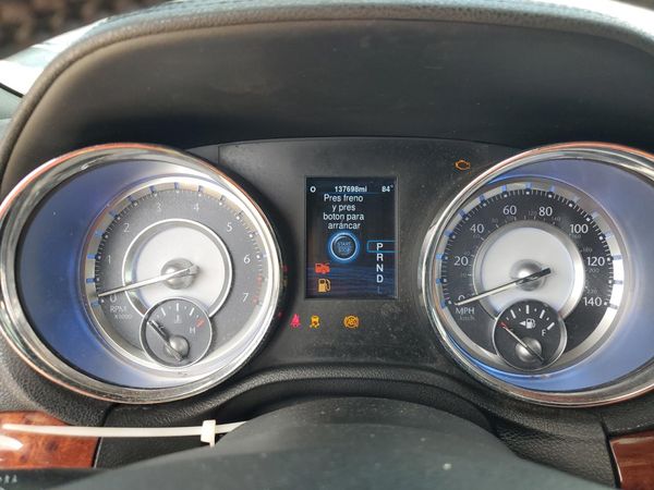 2014 CHRYSLER 300
