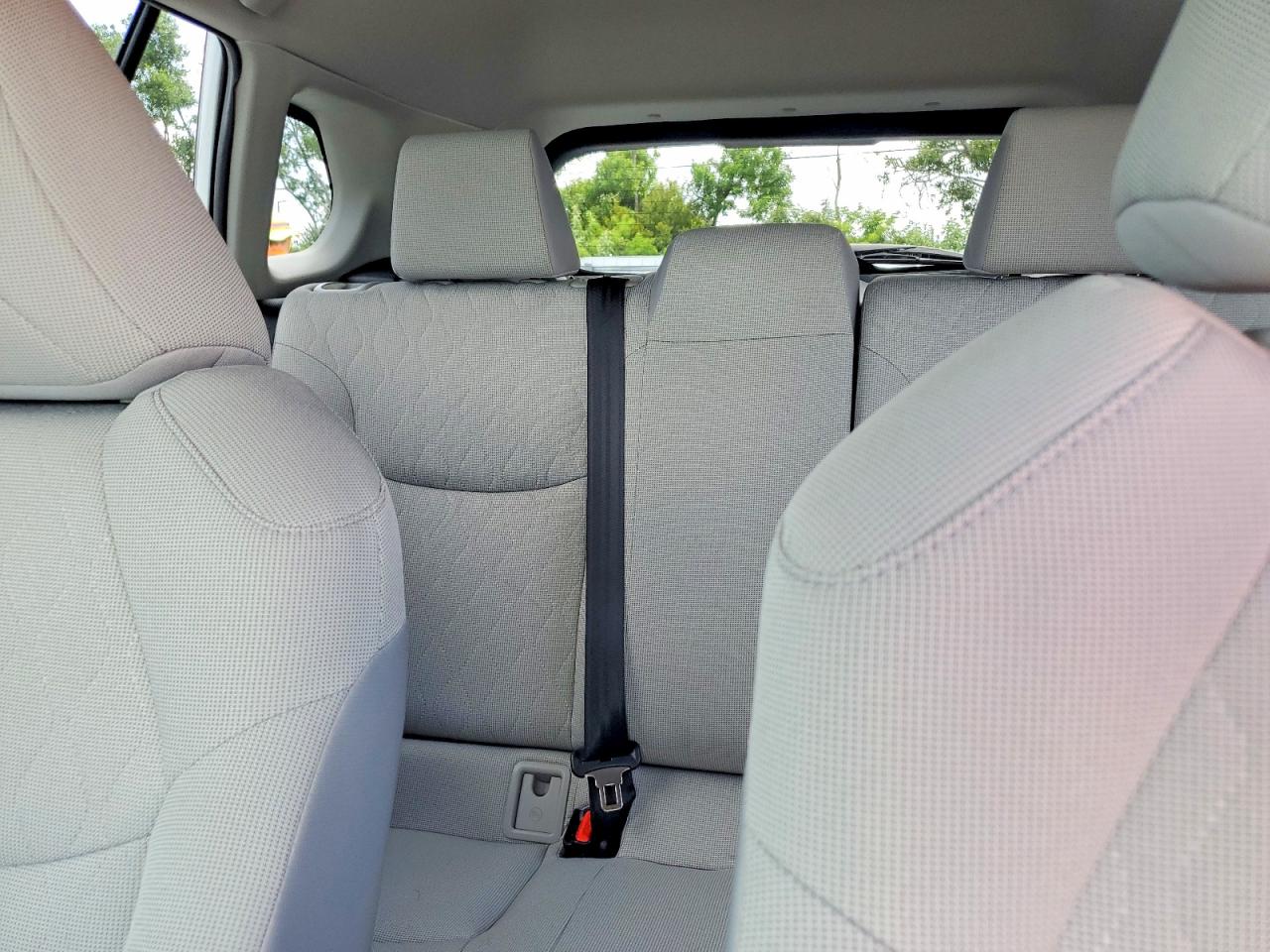 2025 TOYOTA COROLLA CROSS LE