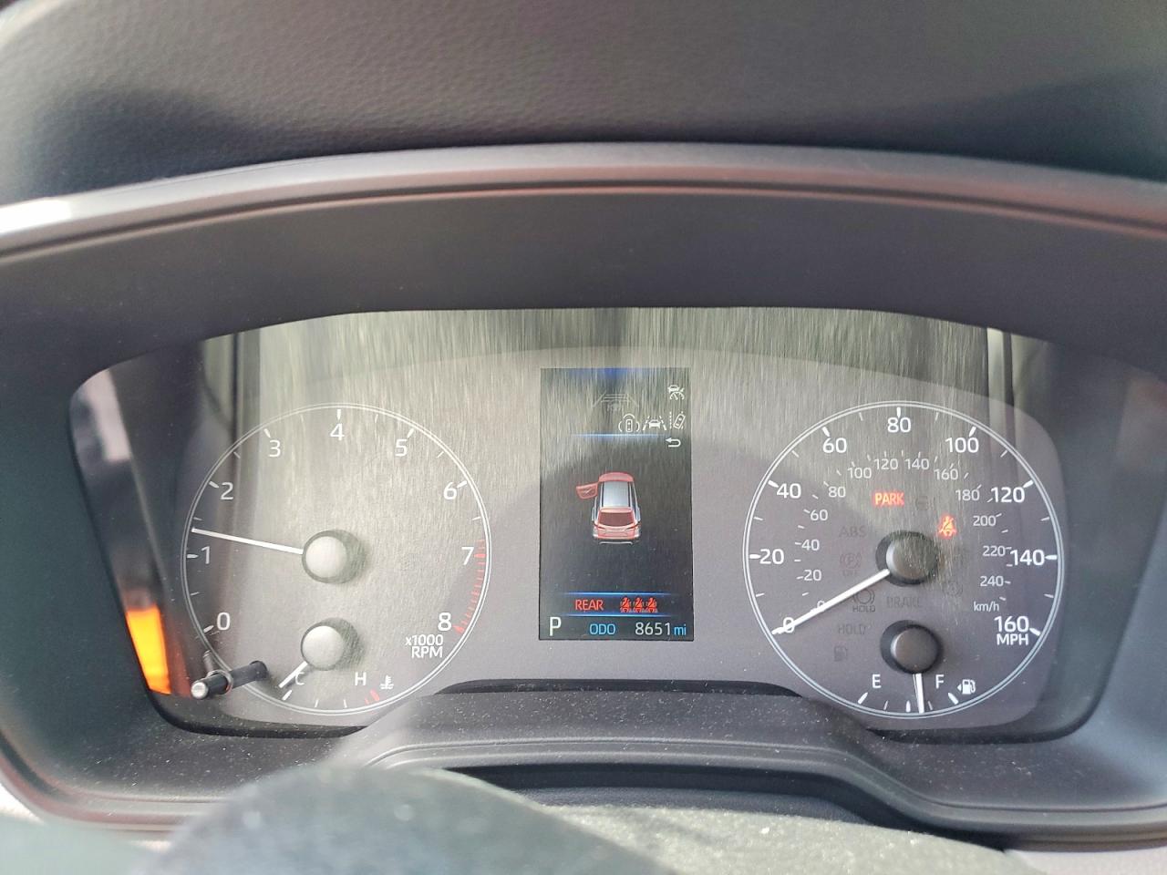 2025 TOYOTA COROLLA CROSS LE