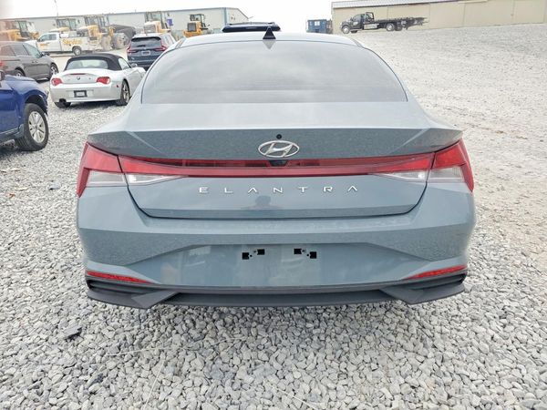 2022 HYUNDAI ELANTRA SEL — DIRR