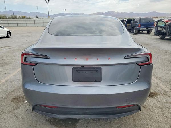 2025 TESLA MODEL 3