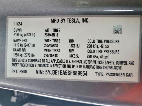 2025 TESLA MODEL 3