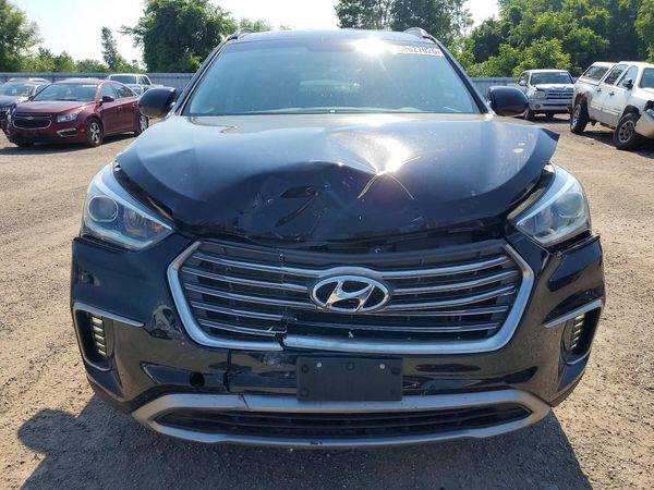 2018 HYUNDAI SANTA FE SE Base