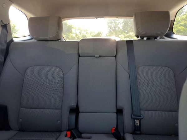2018 HYUNDAI SANTA FE SE Base