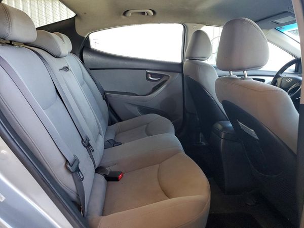2013 HYUNDAI ELANTRA