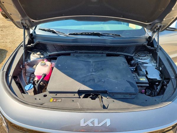 2025 KIA NIRO