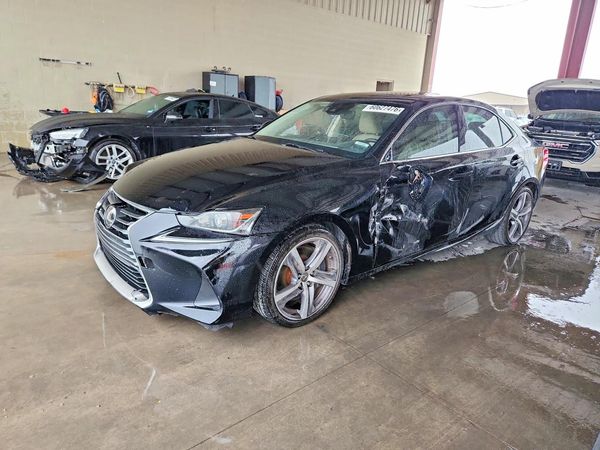 2018 LEXUS IS 300