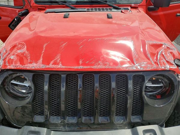 2021 JEEP WRANGLER Unlimited Sport — Engine bay