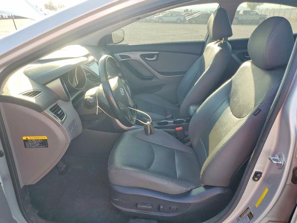 2014 HYUNDAI ELANTRA