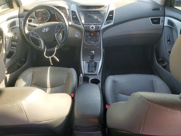 2014 HYUNDAI ELANTRA