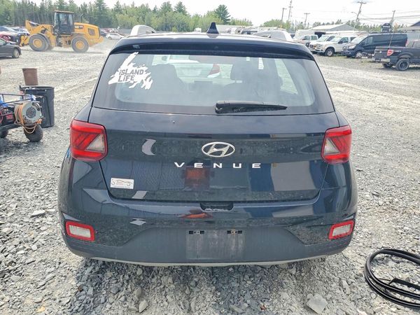2022 HYUNDAI VENUE SEL & Limited