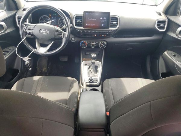 2022 HYUNDAI VENUE SEL & Limited
