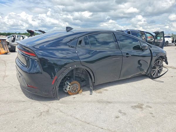 2024 TOYOTA PRIUS