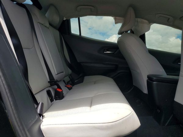 2024 TOYOTA PRIUS
