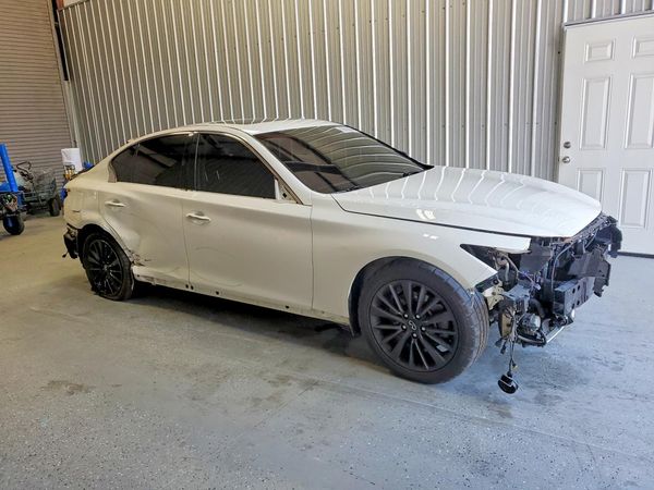 2021 INFINITI Q50 LUXE
