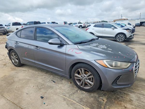 2018 HYUNDAI ELANTRA
