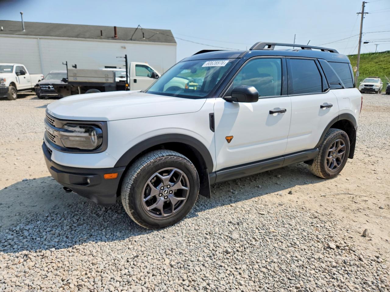 2024 FORD BRONCO SPORT Badlands — Front 3/4