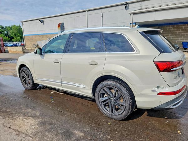 2021 AUDI Q7