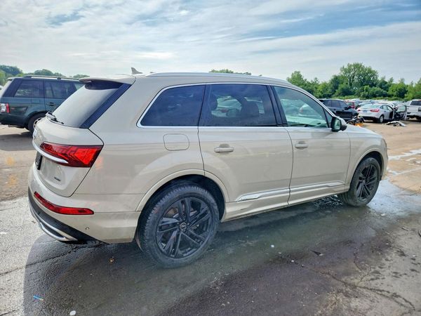 2021 AUDI Q7