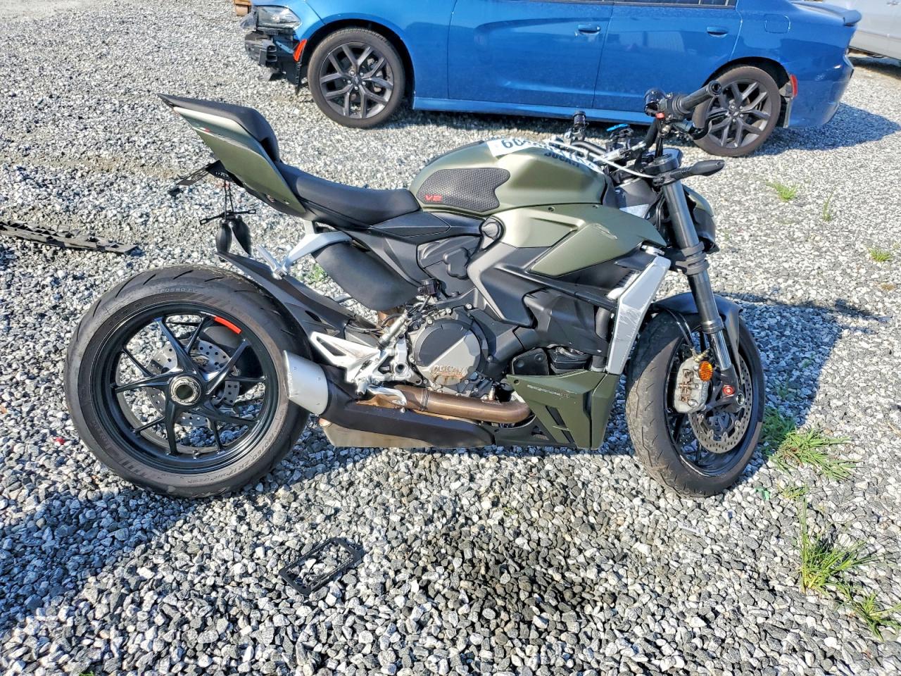 Ducati STREETFIGHTER