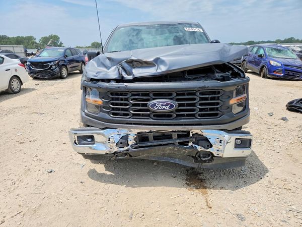 2024 FORD F150