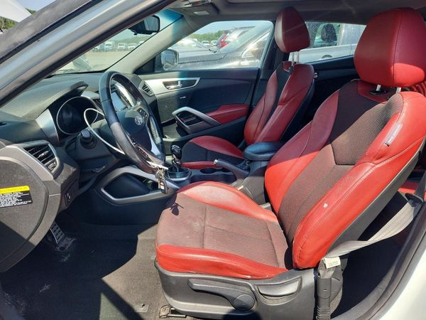 2013 HYUNDAI VELOSTER