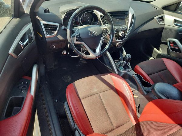 2013 HYUNDAI VELOSTER