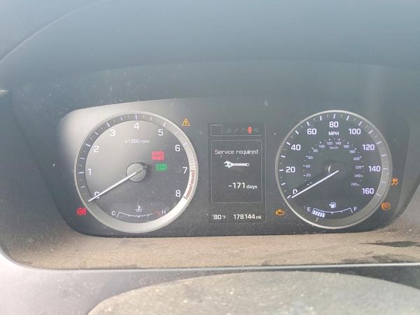 2015 HYUNDAI SONATA