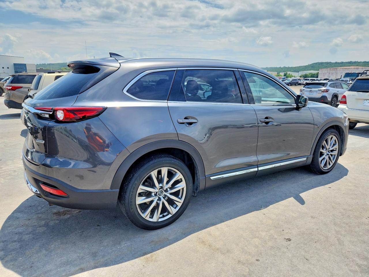 2017 MAZDA CX-9 Signature