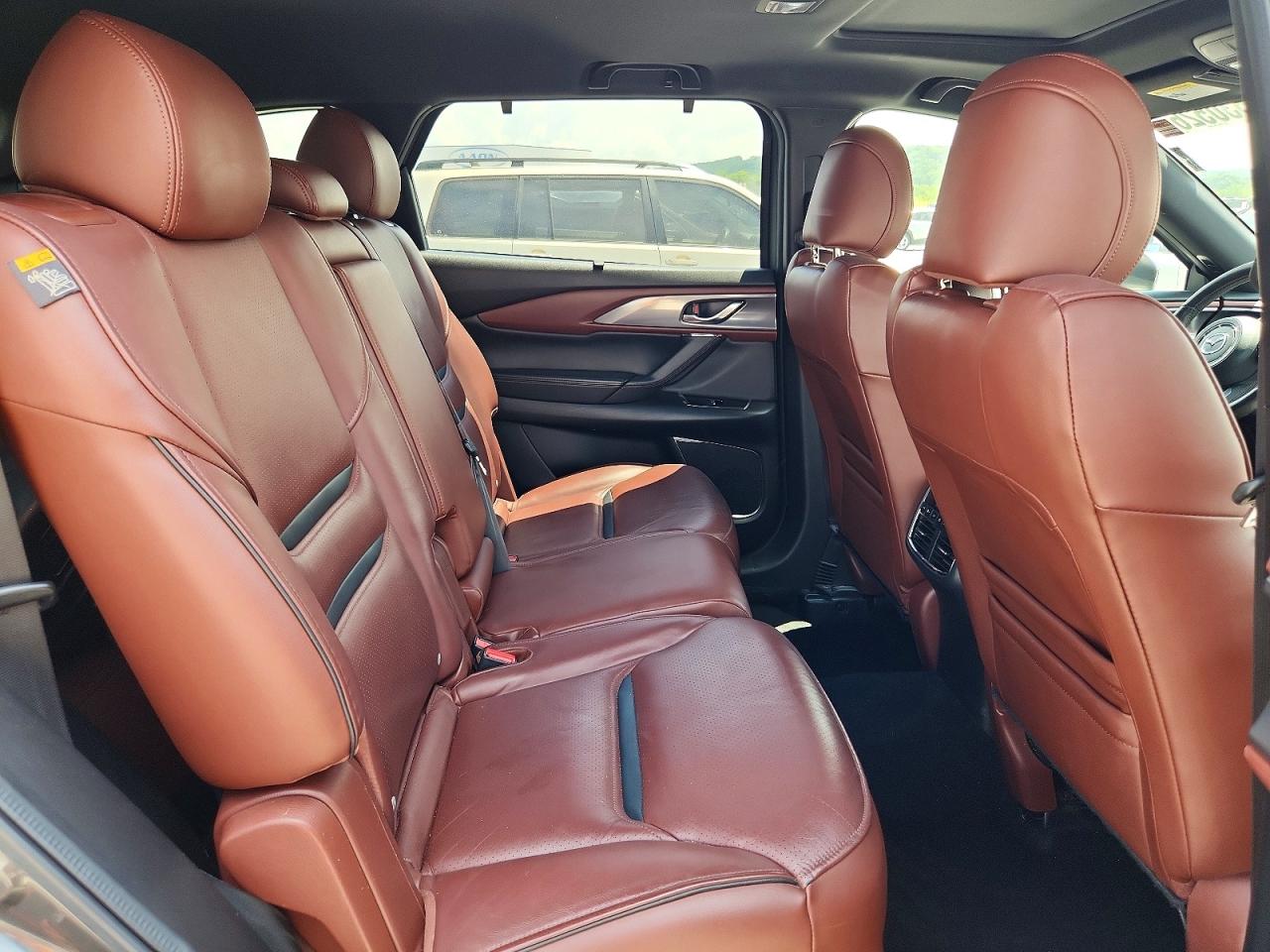 2017 MAZDA CX-9 Signature