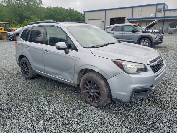 2018 SUBARU FORESTER