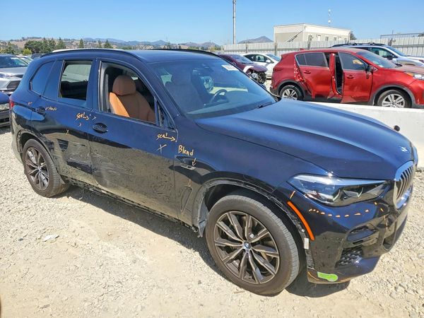 2023 BMW X5 xDrive45e