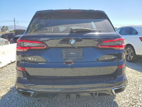 2023 BMW X5 xDrive45e