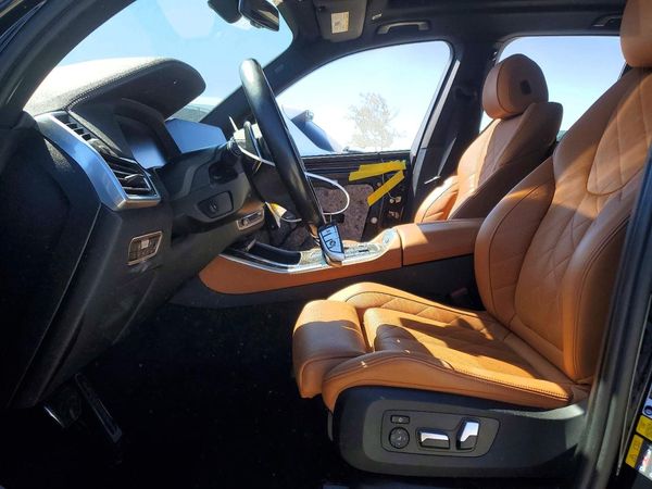 2023 BMW X5 xDrive45e